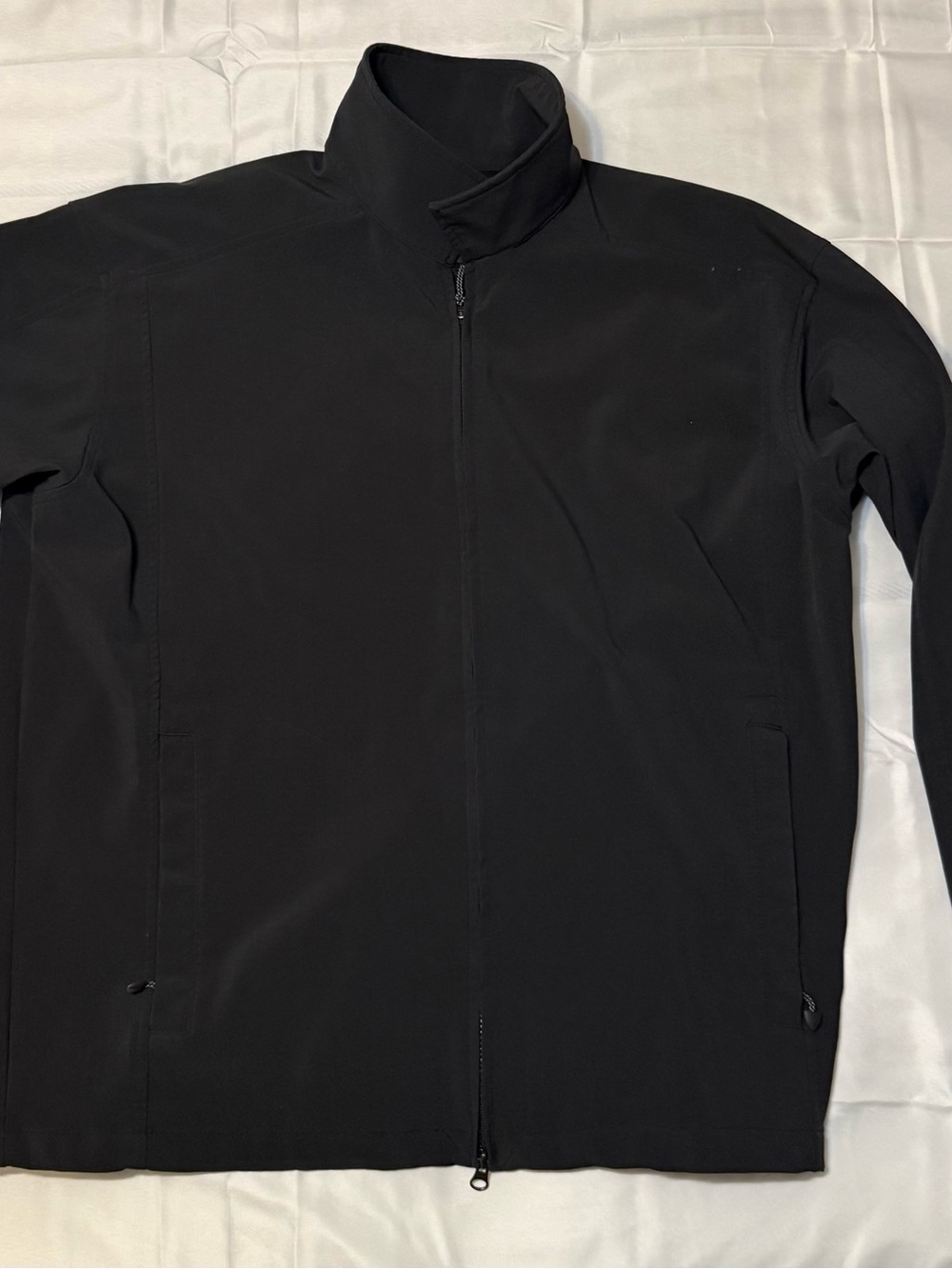 Nike Sphere Pro  Men's Black Full-Zip Softshell Jacket